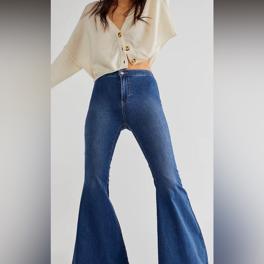 Free People High-Waist Dark Blue Flared Jeans